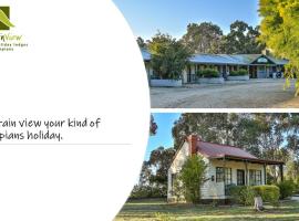 Mountain View Motor Inn & Holiday Lodges, hotel di Halls Gap