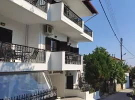 Elsa Apartments