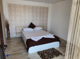 YANNIS GUEST HOUSE, casă de vacanță din Costineşti