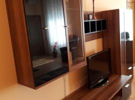 Piac utcai Apartman, gostišče v mestu Debrecen