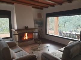 Casa Rural Las Nueces, hotel con spa en Pozo Alc&oacute;n