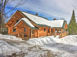 Lakefront Log Cabin with Dock about 9 Mi to Lutsen Mtn, holiday rental in Lutsen