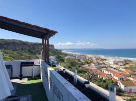 Fonte da Telha Beach Hostel, hotel in Costa da Caparica