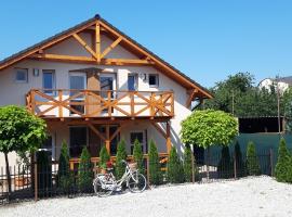 Flower Bike, cheap hotel in Štúrovo