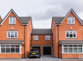 Birmingham Estate - Contractor & Group Accommodation - Secure Parking، فندق في برمنغهام