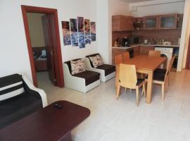 Yves 2 Bed apart at Sun Village Sunny Beach not far away from the sea, golf hotel in Sunny Beach