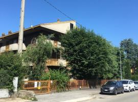 Appartamento per brevi periodi "Teodolinda", holiday rental in Bergamo