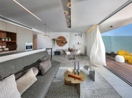 Alonas Apartments Beachfront Apartment