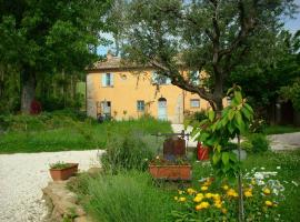 Casa dei ciliegi, Ferienunterkunft in San Lorenzo in Campo
