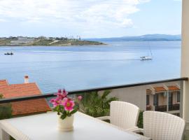 Saatli Suites – hotel w mieście Çeşme