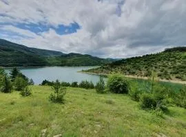 Zavojsko jezero Pirot - smestaj Manic
