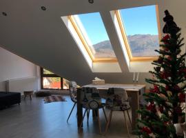 Apartament Andy Busteni 30 m de partie