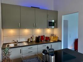 Chez Coco Apartment 2 Aachen, отель в Ахене, рядом находится Ипподром Aachener Soers