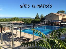 Mont Bouquet Lodge/Residence Hoteliere, hotel with pools in Brouzet-lès-Alès