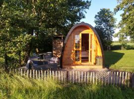 Weids Zicht BB Weidszicht, hotel with hot tubs in Doezum