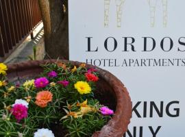 Lordos Hotel Apartments Nicosia: Lefkoşa'da bir otel