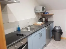 Reubens Loft for 1 to 6 person Family 4 miles outside Portrush