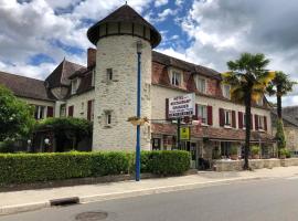 Logis Hotel Grangier, viešbutis su baseinais mieste Saint-Sozy