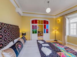Mosaiko 5 Suites, hotel in Silves