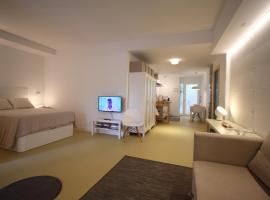 Apartamento Tipo Loft, hotel in Somo