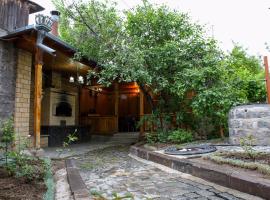 Guest House in Gyumri, hotel near Shirak International Airport - LWN, 