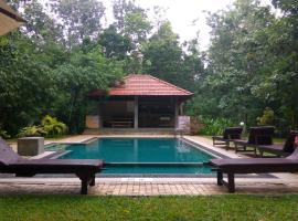 Refresh Cabana Gardens, hotel i Kataragama