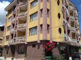 Family Hotel Denica, hotel a Obzor