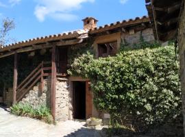 El Solei de Rupit, cabana o cottage a Rupit