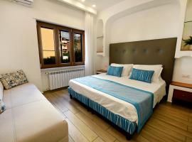 Sorrento Rooms, hotel med pool i Sorrento