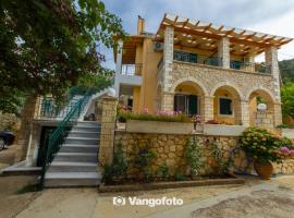 Villa Votistis, beach rental sa Kariá