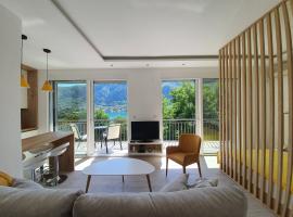 Viola lux apartments