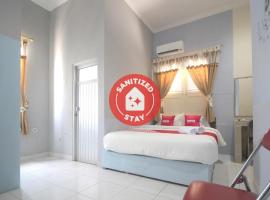 OYO 1448 Kartini Residence Syariah, hotel in Lampung