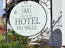 Hotel do Valle, готель з парковкою у місті Тіжукас