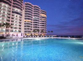 Esmeralda Beach Resort, hotel in Puerto Peñasco