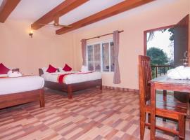 Chitwan Tiger Camp, Hotel in Sauraha