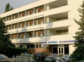 Druzhba Hotel