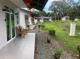 D View Holiday Home, hotel in Kudat