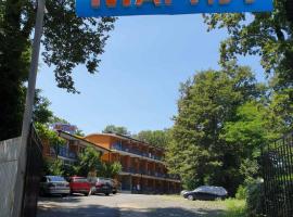 Hotel Maria, hotel din Kiten