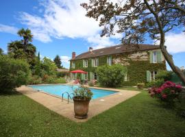 Chambres d'Hôtes Le Mas, hotel i Aire-sur-lʼAdour