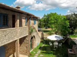 Apartment Fattoria Petraglia - Padronale by Interhome