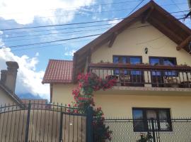 Casa Piatra Craiului, svečių namai mieste Zerneštis