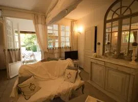 Gîte "Le Bleu D'Orage" Dans un Domaine de 7ha Au Calme