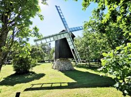 Windmill in a beautiful and quiet location, hotel in Lagedi