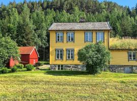 8 person holiday home in Liabygda-By Traum, hotel em Eidsdal