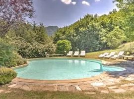 Belvilla by Oyo Rustic holiday home with pool