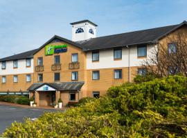 Holiday Inn Express Swansea East, an IHG Hotel, hotell i Swansea