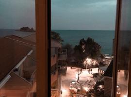 Lux View, hotel Petrovac na Moruban