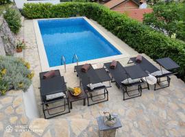 Apartment Gina, ξενοδοχείο στην Οπατία