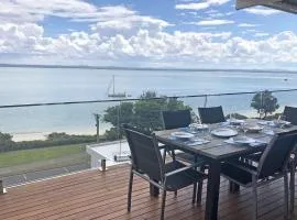 Classic View 1, 1 49 Victoria Parade - panoramic water views, aircon and Wifi