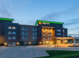 La Quinta by Wyndham Altoona Des Moines, hotell i Altoona